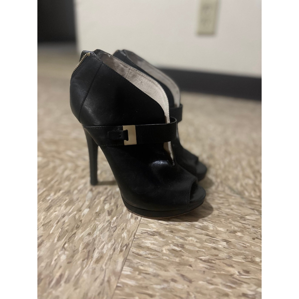 Michael Kors heels - Picture 2 of 8
